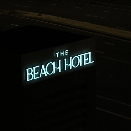 Broadbeach Stunner Modern And Central 골드코스트 외부 사진